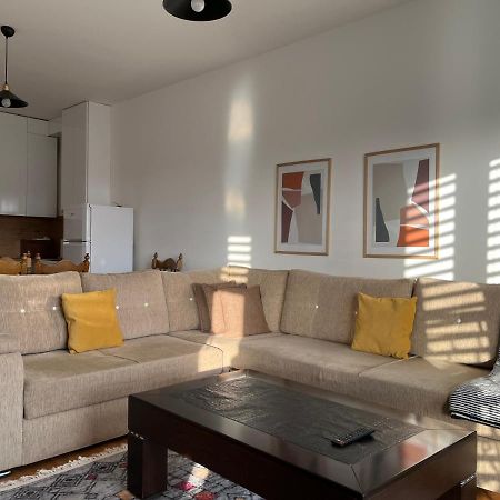 Central Luxury Apartment Приштина Экстерьер фото