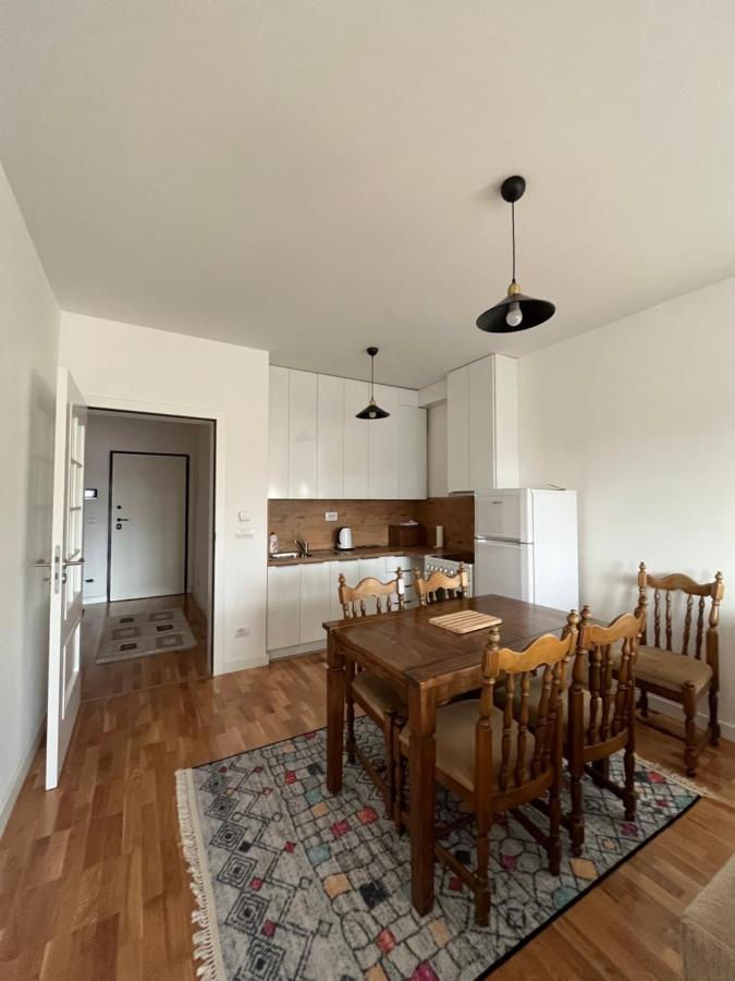 Central Luxury Apartment Приштина Экстерьер фото
