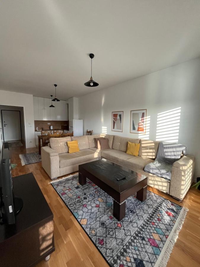 Central Luxury Apartment Приштина Экстерьер фото