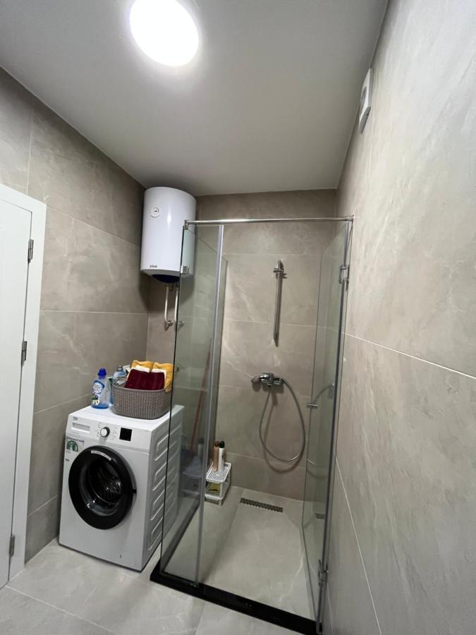 Central Luxury Apartment Приштина Экстерьер фото